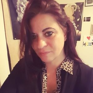 Meet your Posher, Gina